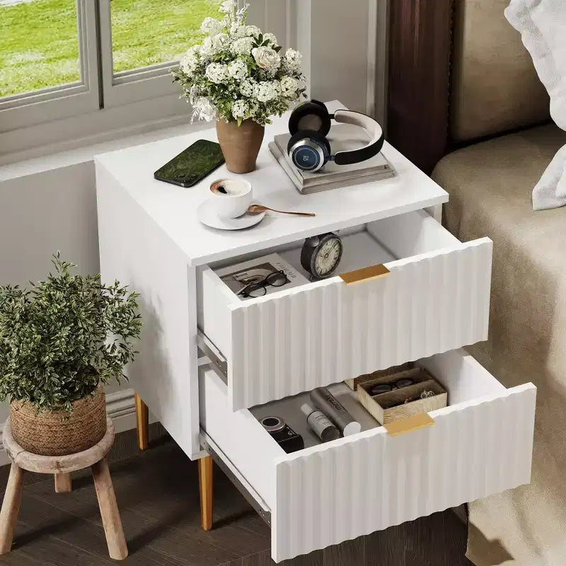 Set of 2 Modern Fluted Nightstands w/ Charging Station & 2 Drawers, Wood & Gold Accent Bedside End Table for Bedroom, Living Room & Couch
